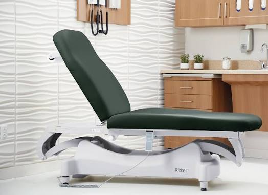 Midmark Ritter 244 Barrier-Free® Examination Table – Model 244-001 - Reconditioned